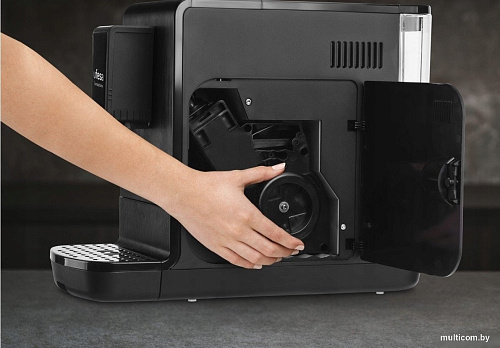 Кофемашина Zelmer ZCM8110
