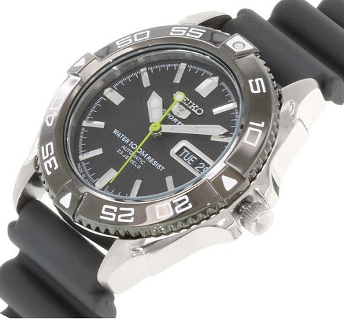 Наручные часы Seiko 5 Sports SNZB23J2