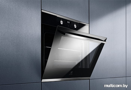 Духовой шкаф Electrolux OKF5C70X