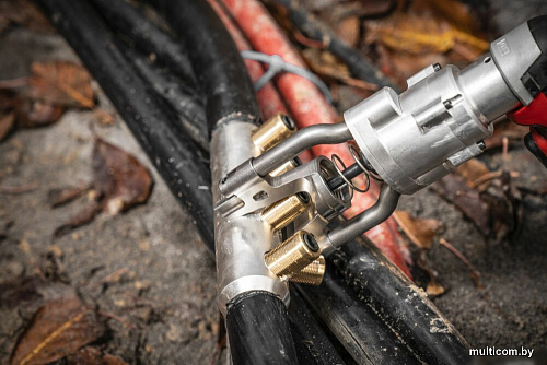 Инструмент для болтовых соединителей и наконечников Milwaukee M18 M18BSBT-202X 4933493289 (с 2-мя АКБ, кейс)