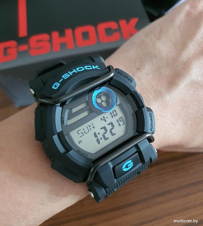 Наручные часы Casio G-Shock GD-400-1B2