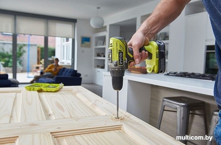 Дрель-шуруповерт Ryobi R18DD3-215S 5133003774 (с 2-мя АКБ, сумка)