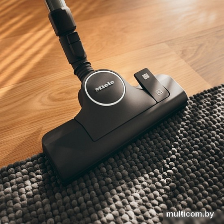 Пылесос Miele Compact C2 Cat & Dog SDBF5 (красный)