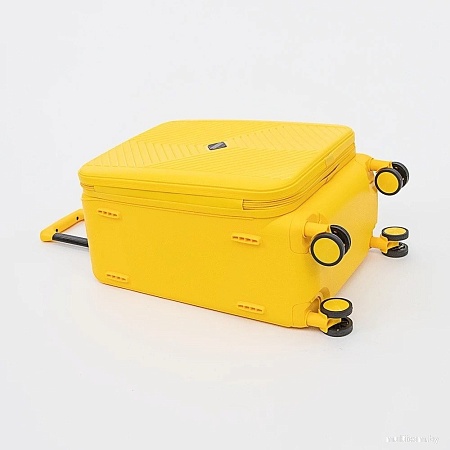 Чемодан-спиннер Francesco Molinary 338-2701/2-20YLW (желтый)