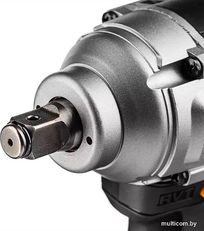 Гайковерт Runtec RT-IW500 (с 2-мя АКБ, сумка)