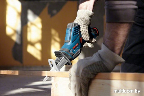 Сабельная пила Bosch GSA 10.8 V-LI Professional (060164L972)