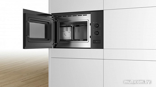 Микроволновая печь Bosch BFL550MB0