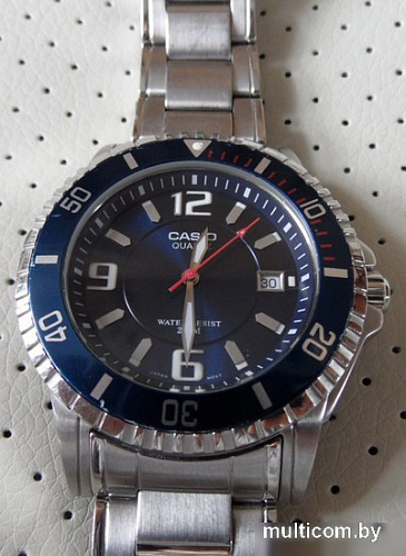 Наручные часы Casio MTD-1053D-1A