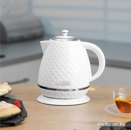 Электрический чайник Zelmer ZCK7635W