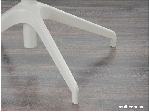 Кресло Ikea Лонгфьелль 093.862.05 (гуннаред бежевый/белый)