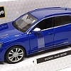 Легковой автомобиль Bburago 2020 Audi SQ8 18-43054 (синий)