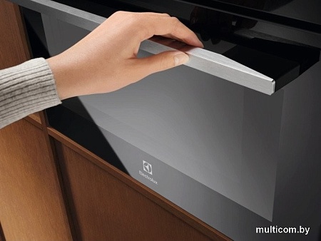 Микроволновая печь Electrolux MealAssist 700 KVMBE09X