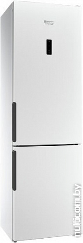 Холодильник с морозильником Hotpoint-Ariston HF 5200 W