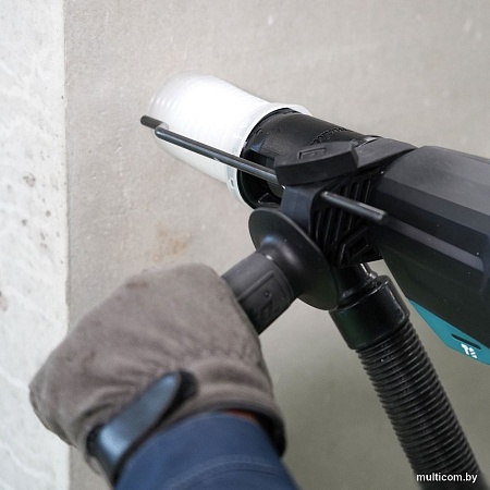 Перфоратор Makita HR2670