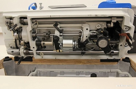 Швейная машина JUKKY 9806T-H