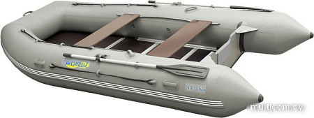 Моторно-гребная лодка Адмирал 380