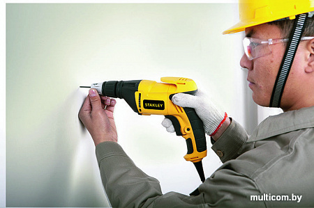 Шуруповерт Stanley STDR5206
