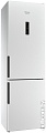Холодильник Hotpoint-Ariston HF 7200 W O