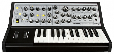 Синтезатор Moog Sub Phatty
