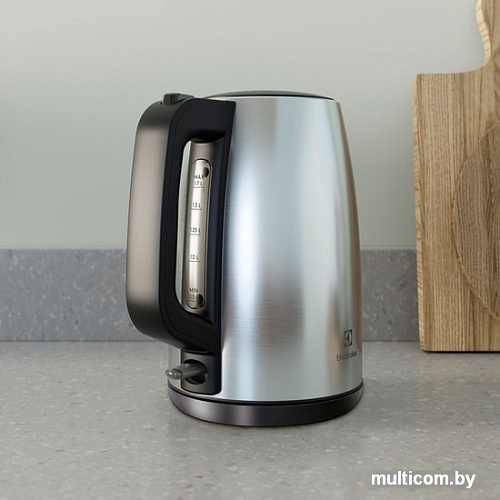 Электрический чайник Electrolux E3K1-3ST