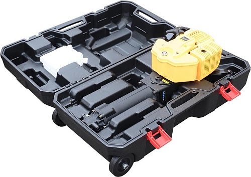 Отбойный молоток ТСС GJH95 026752 (с кейсом)