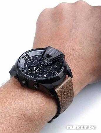 Наручные часы Diesel DZ7390