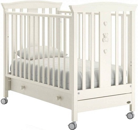 Классическая детская кроватка Nuovita Fasto (ваниль)