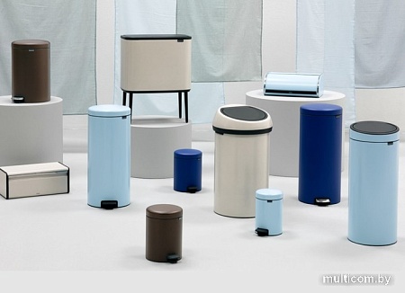 Мусорное ведро Brabantia Pedal Bin NewIcon 12 л (небесно-голубой)