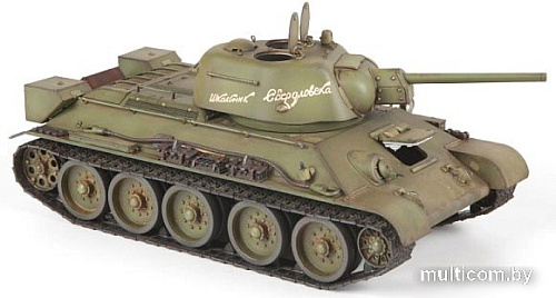 Сборная модель Звезда Советский средний танк Т-34/76 1943 УЗТМ
