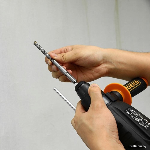 Перфоратор Deko ZKH1000W 084-1014 (кейс)