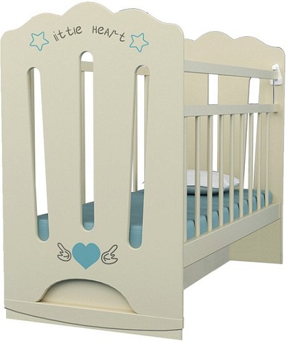 Классическая детская кроватка VDK Little Heart колесо-качалка с маятником (слоновая кость)