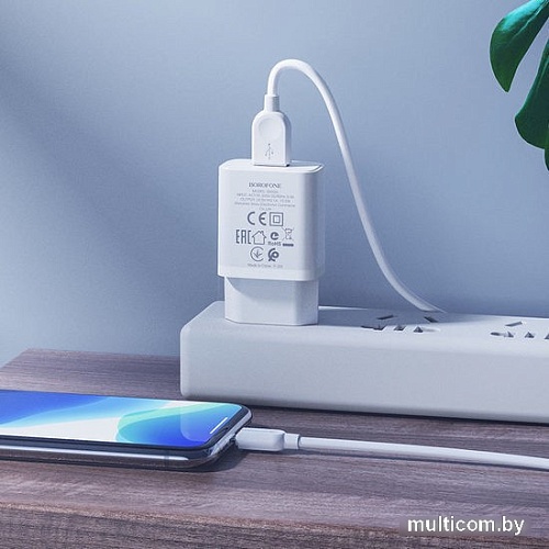 Сетевое зарядное Borofone BA52A Lightning (белый)