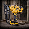 DeWalt DCN660D2 (с 2-мя АКБ, кейс)