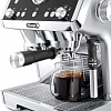 Рожковая помповая кофеварка DeLonghi La Specialista EC 9335.M