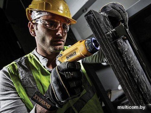 Шуруповерт DeWalt DCF680G2