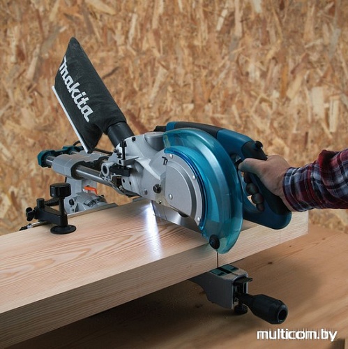 Дисковая пила Makita LS0815FL