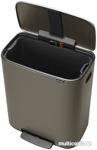 Brabantia Bo Pedal Bin 60 л (платиновый)