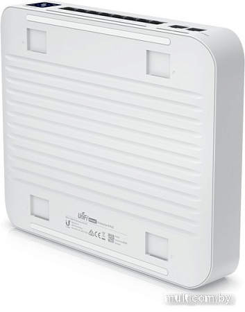 Управляемый коммутатор 3-го уровня Ubiquiti UniFi Switch Enterprise 8 PoE