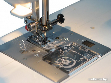 Швейная машина Janome DC 3050