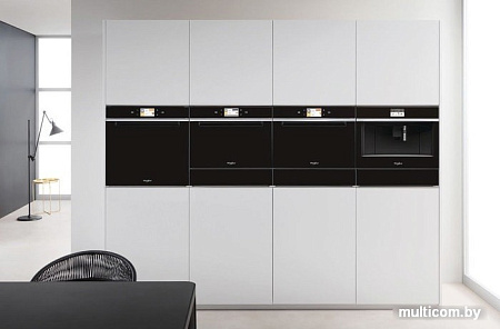 Эспрессо кофемашина Whirlpool W11 CM145