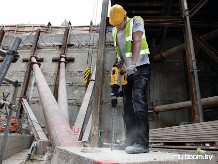 Перфоратор DeWalt D25762K