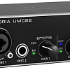 Аудиоинтерфейс BEHRINGER U-Phoria UMC22