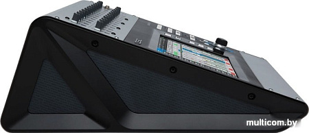 Микшерный пульт QSC TouchMix-30 Pro