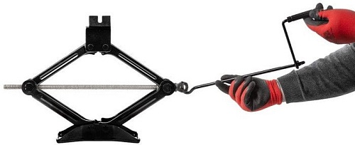 Ромбовый домкрат RockForce RF-10202 2т