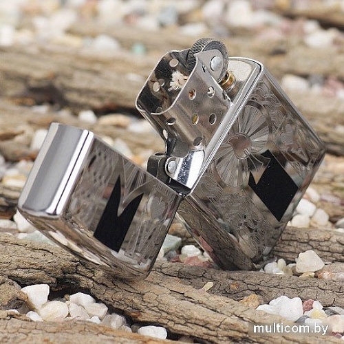 Зажигалка Zippo Classic 24196 High Polish Chrome