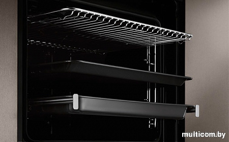 Духовой шкаф Electrolux KOAAS31WT