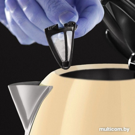 Электрочайник Russell Hobbs 20417-70 Colours Plus (голубой)