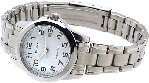Наручные часы Casio LTP-1215A-7B2