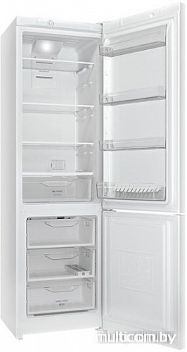 Холодильник Indesit DFE 4200 W