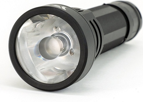 Фонарь Яркий луч YLP Swift 1.0